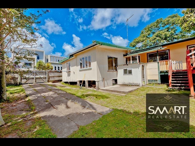 85 Pohlman Street, Southport QLD 4215