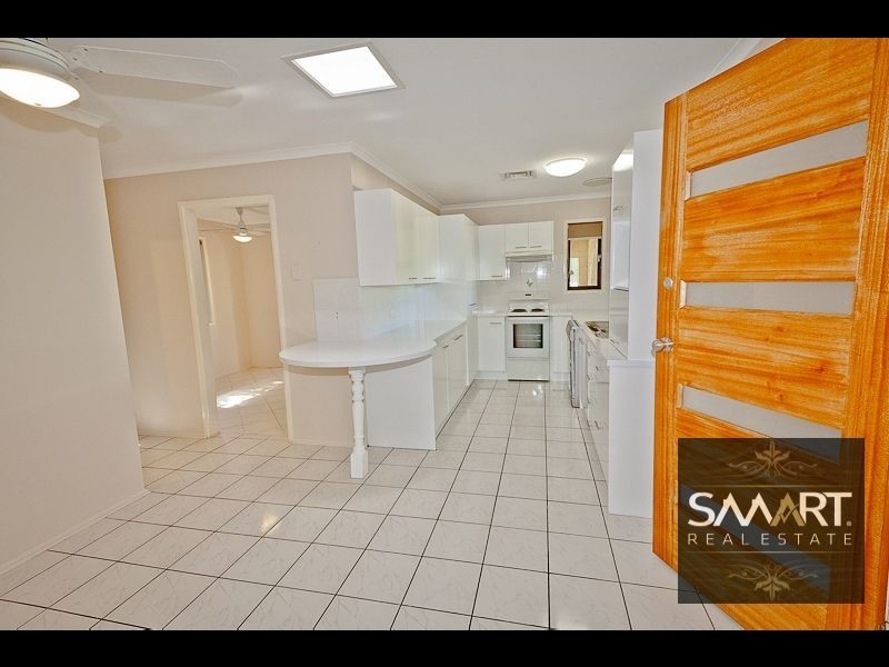 12 Berringa Court, Ashmore QLD 4214