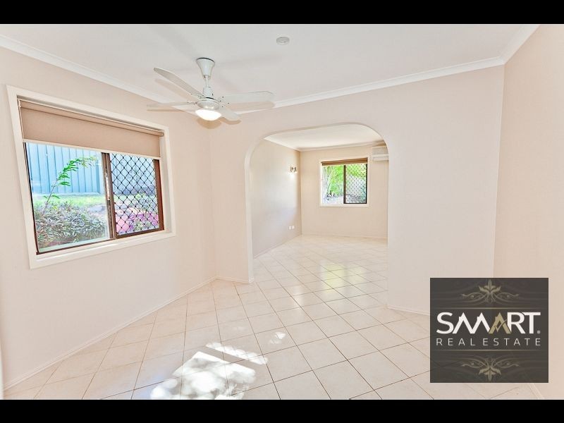 12 Berringa Court, Ashmore QLD 4214