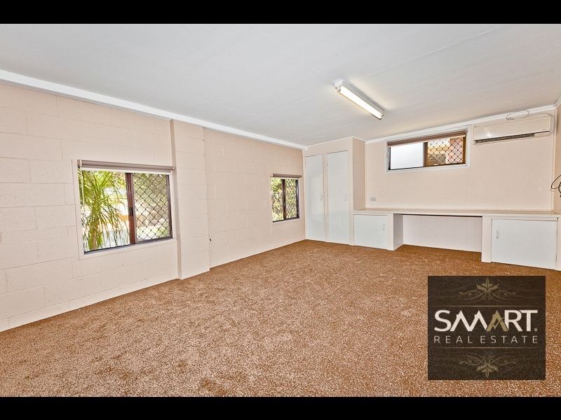 12 Berringa Court, Ashmore QLD 4214
