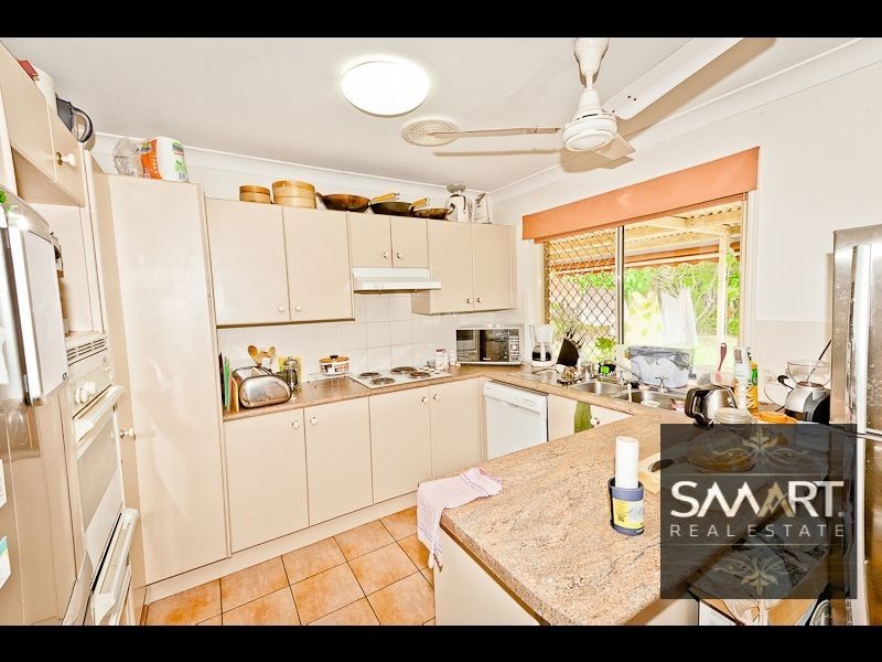 27 Marilyn Monroe Court, Parkwood QLD 4214