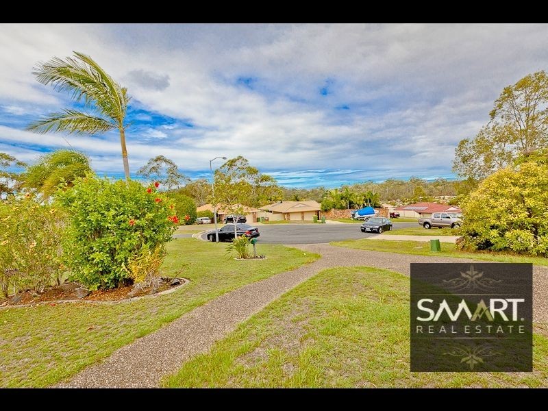 27 Marilyn Monroe Court, Parkwood QLD 4214