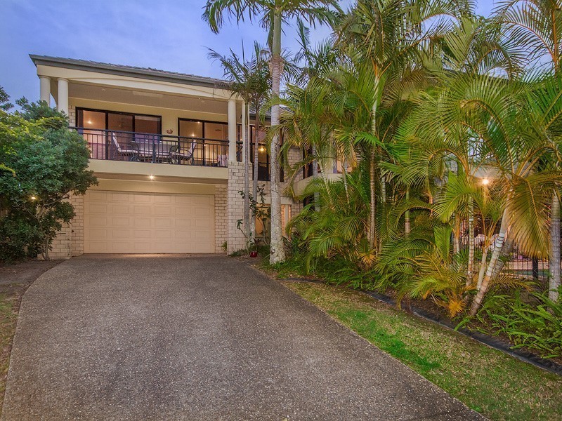 119 Armstrong Way, Highland Park QLD 4211