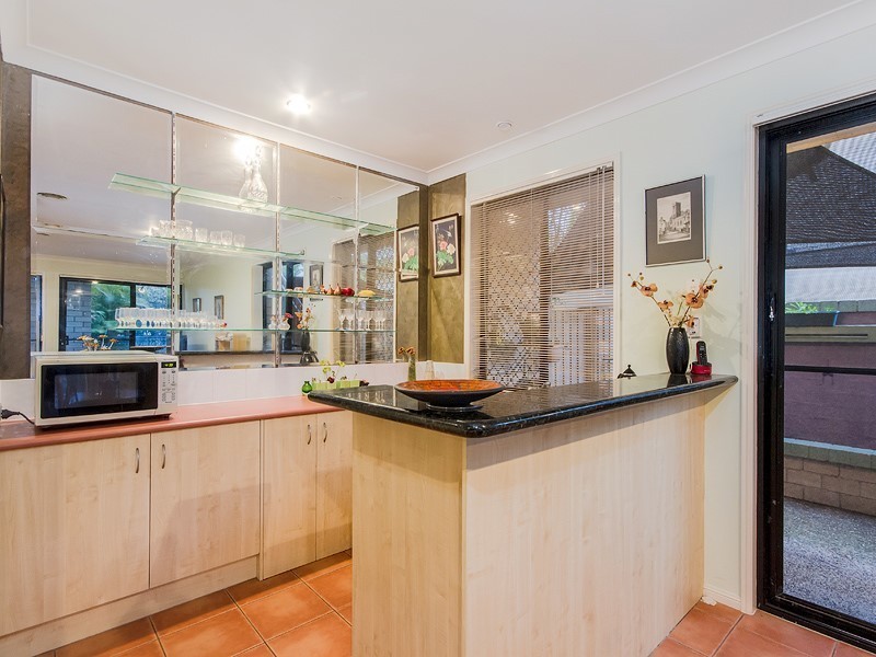 119 Armstrong Way, Highland Park QLD 4211