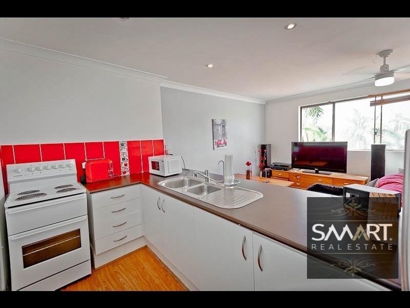 19/21 Huth Street, Labrador QLD 4215