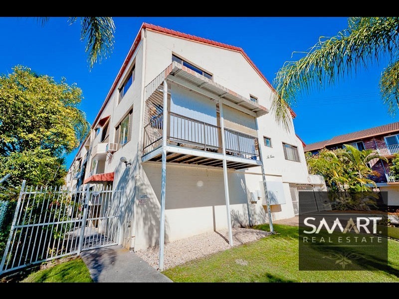 19/21 Huth Street, Labrador QLD 4215