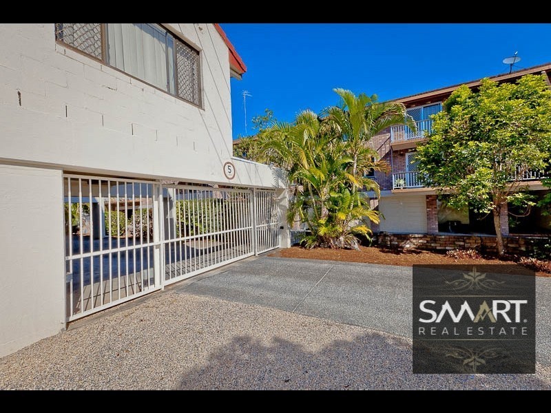 19/21 Huth Street, Labrador QLD 4215