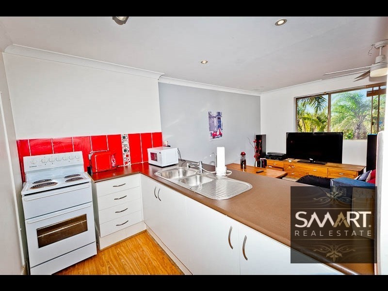 19/21 Huth Street, Labrador QLD 4215