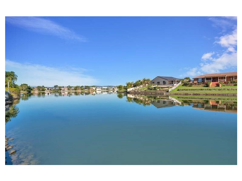 371 Benowa Road, Benowa Waters QLD 4217
