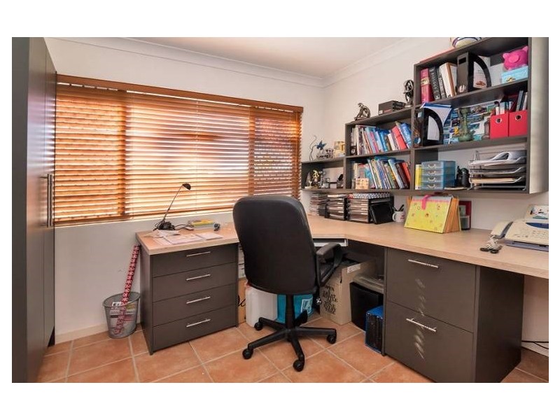 371 Benowa Road, Benowa Waters QLD 4217