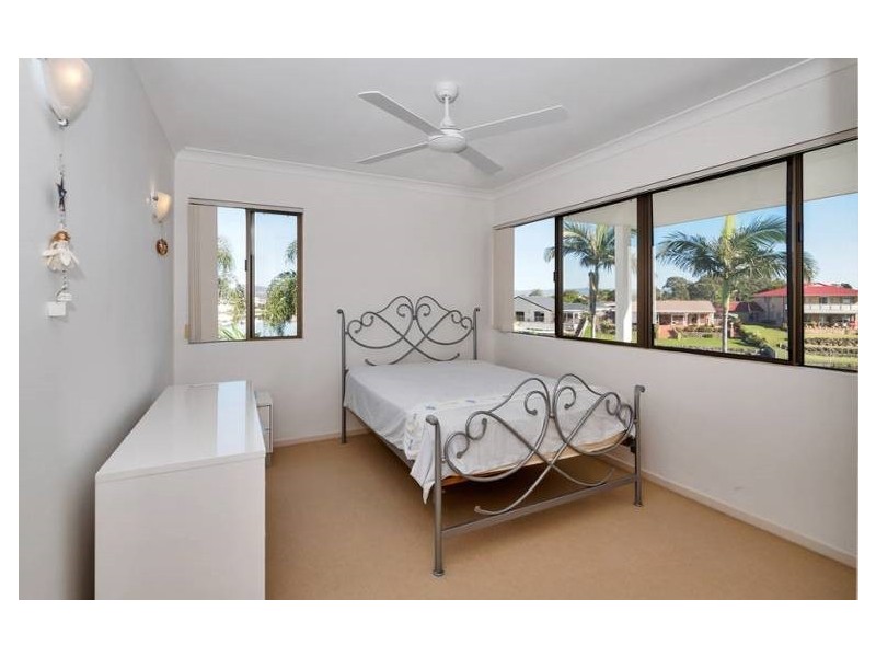 371 Benowa Road, Benowa Waters QLD 4217