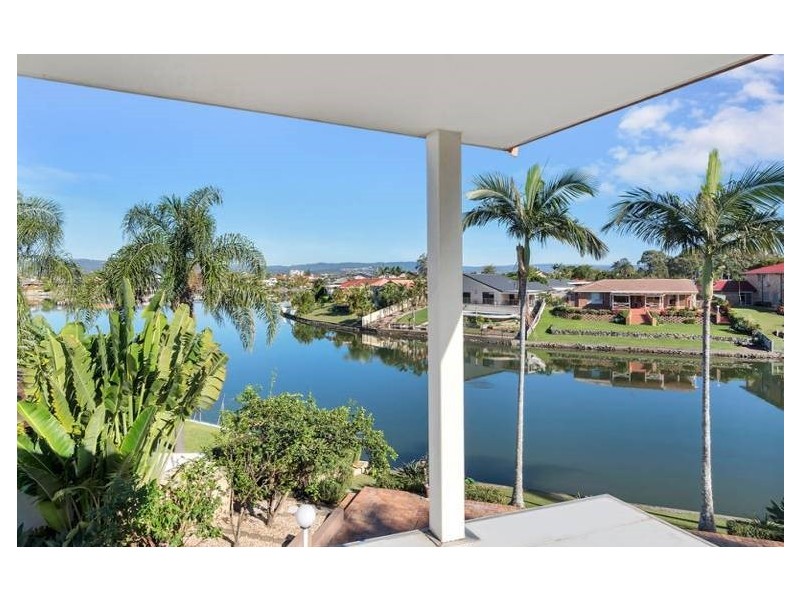 371 Benowa Road, Benowa Waters QLD 4217
