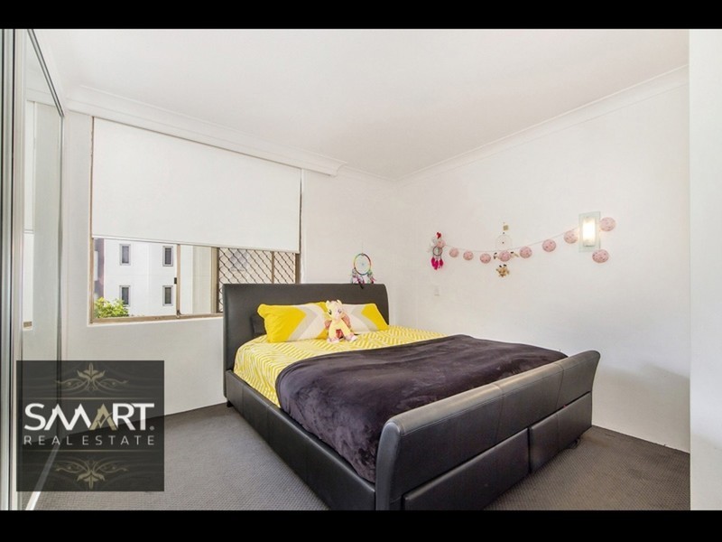 303/3 Oak Avenue, Surfers Paradise QLD 4217