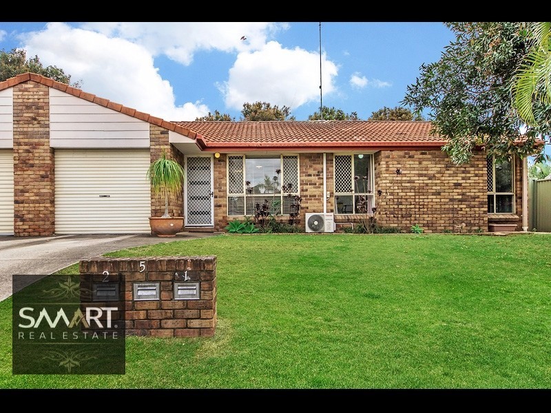 1/5 Camera Court, Oxenford QLD 4210
