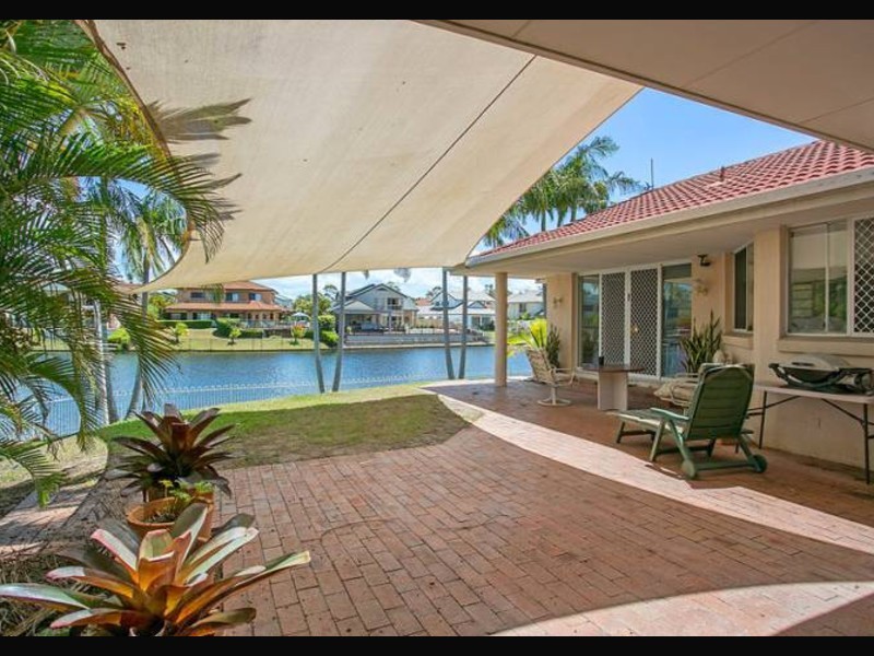 14/40 Cotlew Street E, Southport QLD 4215