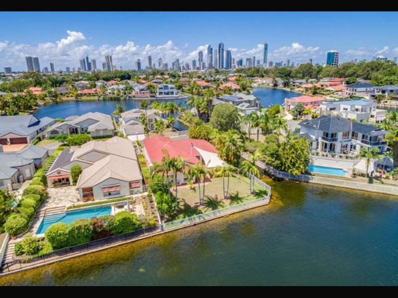 14/40 Cotlew Street E, Southport QLD 4215