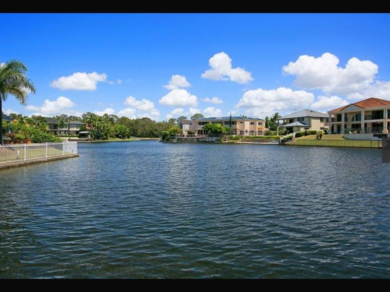 14/40 Cotlew Street E, Southport QLD 4215