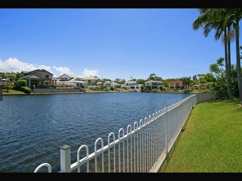 14/40 Cotlew Street E, Southport QLD 4215