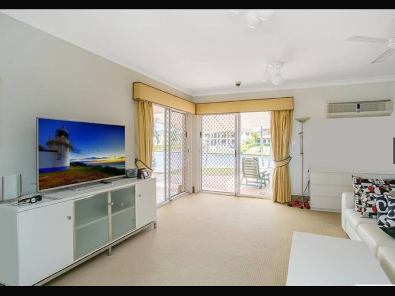 14/40 Cotlew Street E, Southport QLD 4215