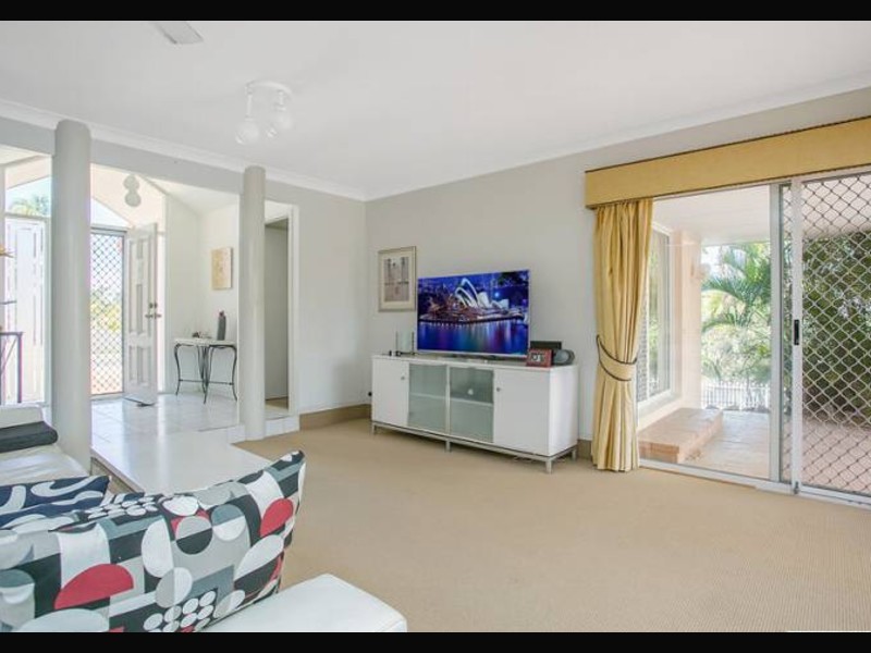 14/40 Cotlew Street E, Southport QLD 4215