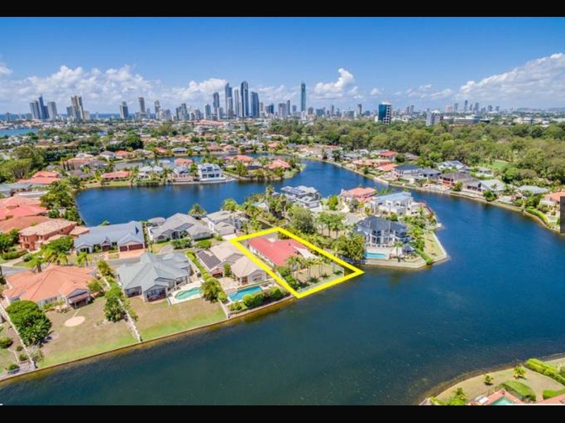 14/40 Cotlew Street E, Southport QLD 4215