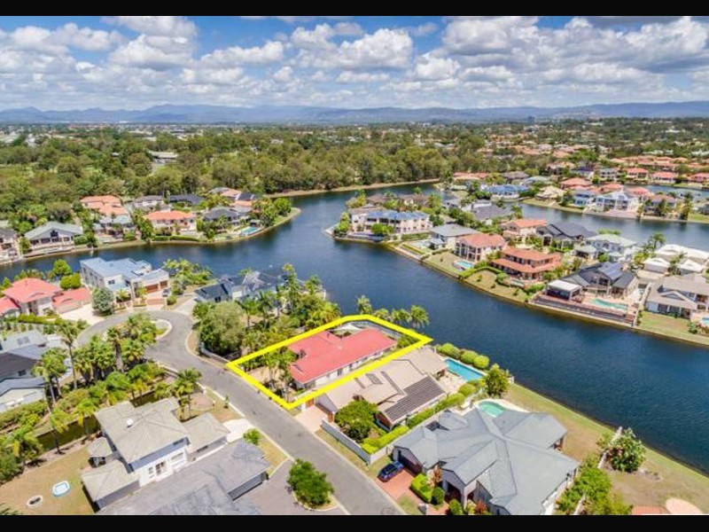 14/40 Cotlew Street E, Southport QLD 4215