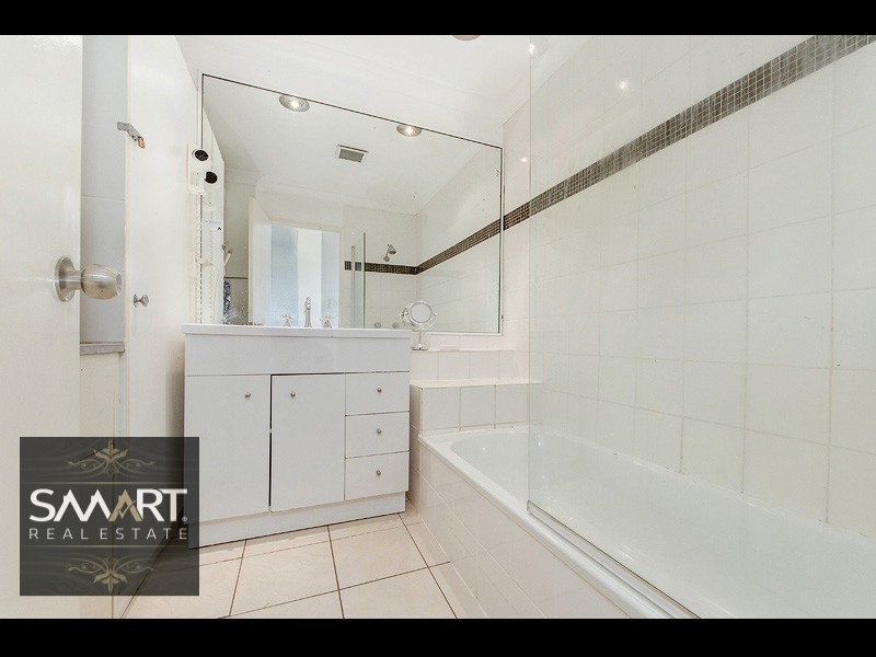 29/27 Peninsular Drive, Surfers Paradise QLD 4217