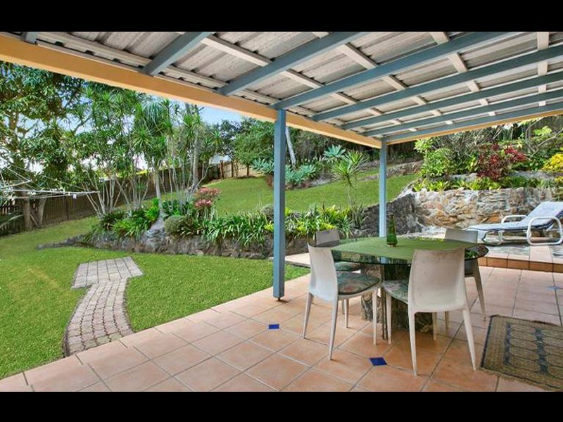 43 Whitian Drive, Carrara QLD 4211