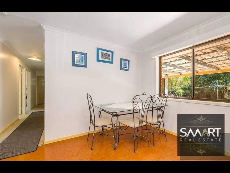 43 Whitian Drive, Carrara QLD 4211