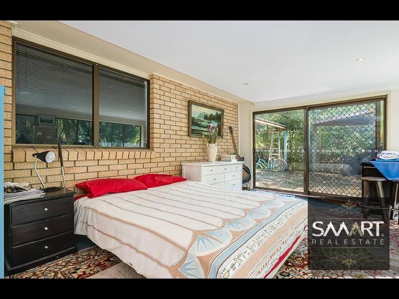 43 Whitian Drive, Carrara QLD 4211