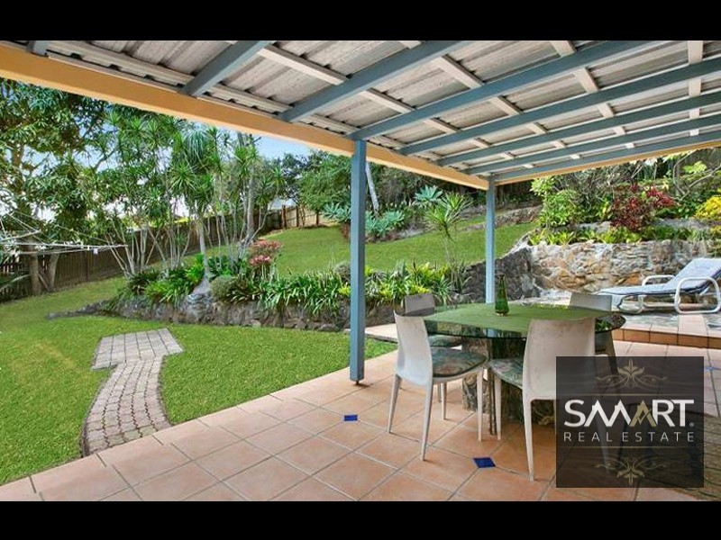 43 Whitian Drive, Carrara QLD 4211