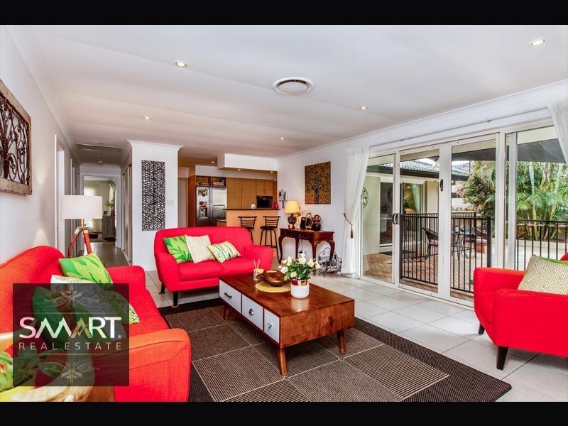 20 Buccaneer Court, Paradise Waters QLD 4217