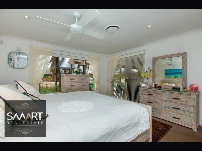 20 Buccaneer Court, Paradise Waters QLD 4217