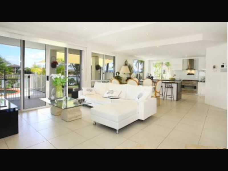 10 Prosperity Drive, Hope Island QLD 4212
