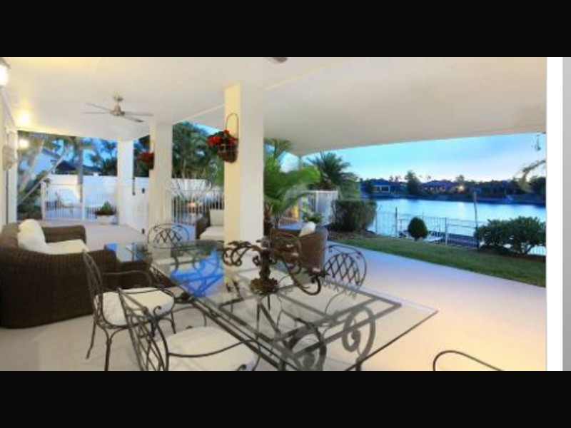 10 Prosperity Drive, Hope Island QLD 4212