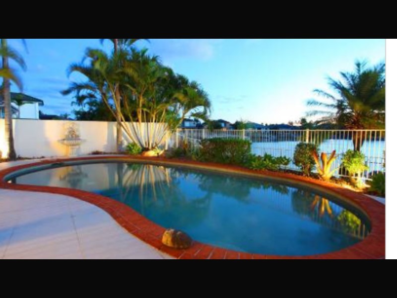 10 Prosperity Drive, Hope Island QLD 4212