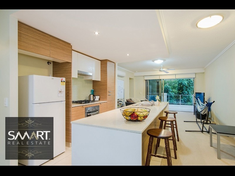 1/154 Musgrave Avenue, Southport QLD 4215