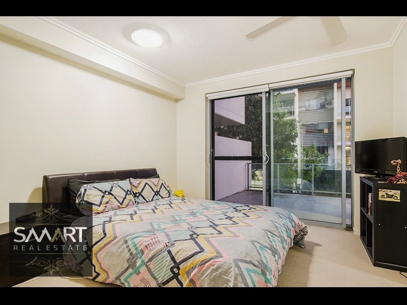 8/154 Musgrave Avenue, Southport QLD 4215