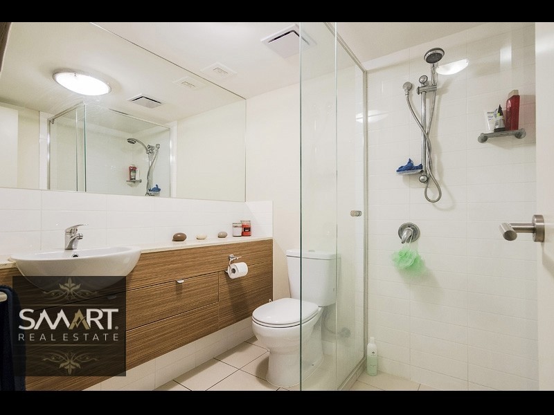 8/154 Musgrave Avenue, Southport QLD 4215