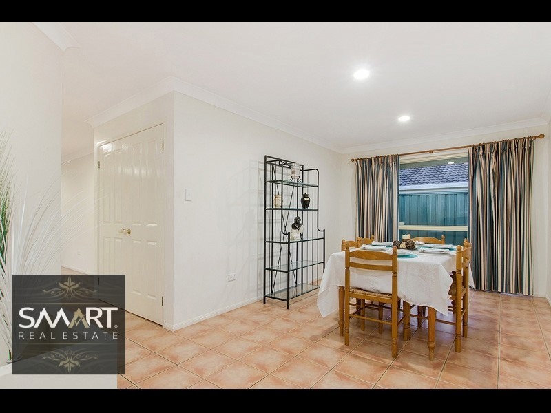 11 Ballybunion Drive, Parkwood QLD 4214