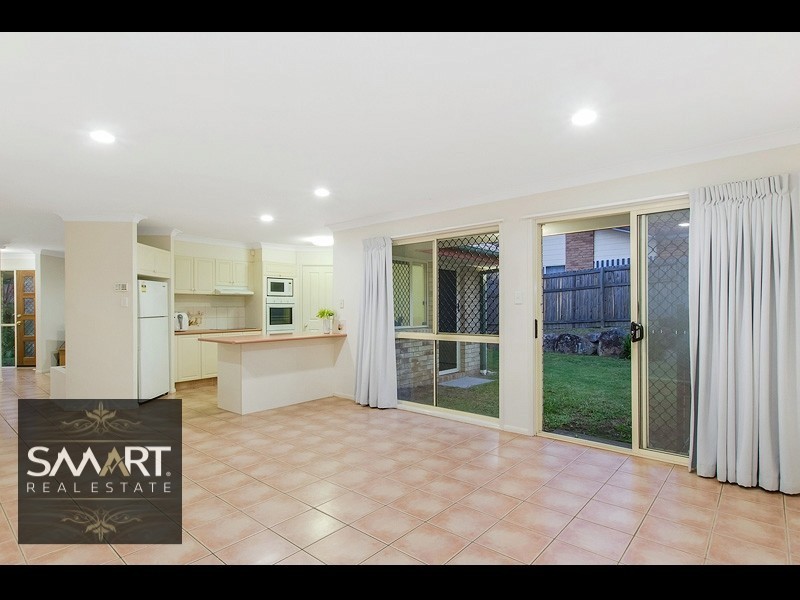 11 Ballybunion Drive, Parkwood QLD 4214