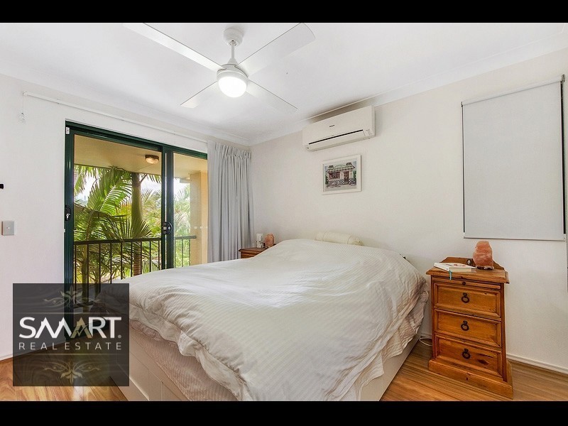 11/156 Greenacre Drive, Arundel QLD 4214