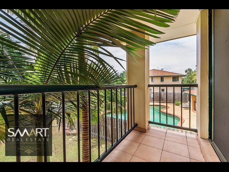 11/156 Greenacre Drive, Arundel QLD 4214