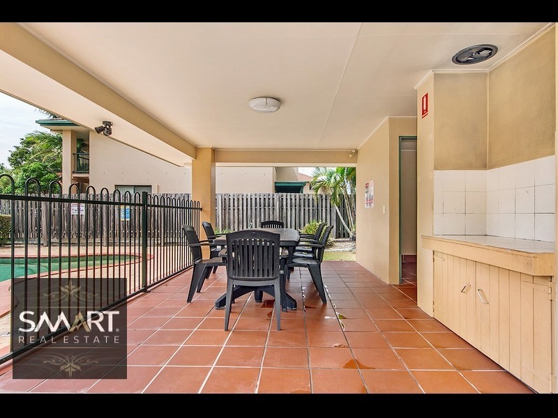 11/156 Greenacre Drive, Arundel QLD 4214