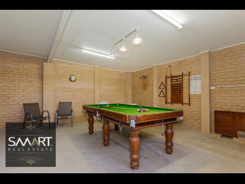 33 Inveray Avenue, Benowa Waters QLD 4217