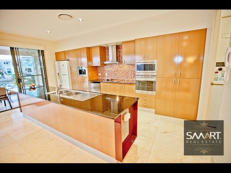 Biggera Waters QLD 4216