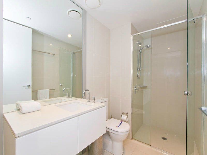 4004/9 ‘Q1′ Hamilton Avenue, Surfers Paradise QLD 4217