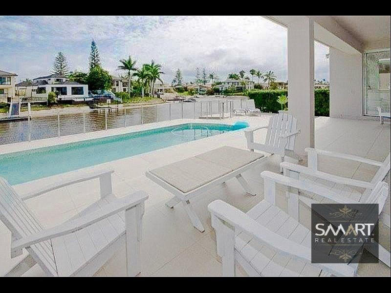 28 Salerno Street, Isle Of Capri QLD 4217