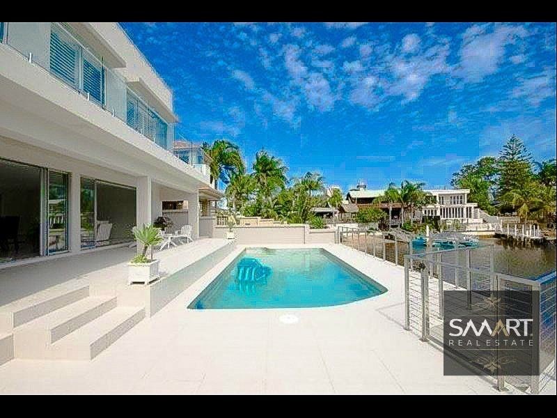 28 Salerno Street, Isle Of Capri QLD 4217