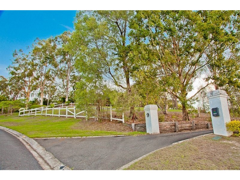 Highland Park QLD 4211